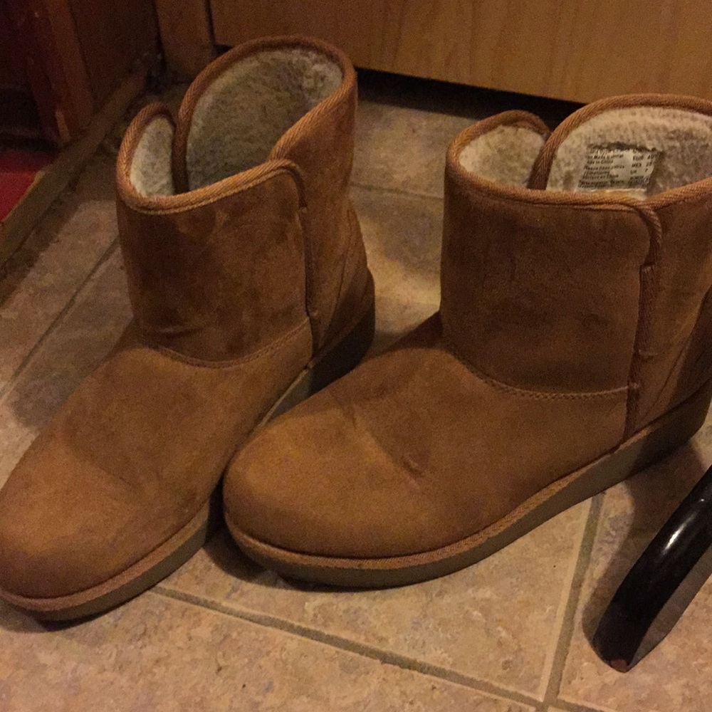 Suede boots